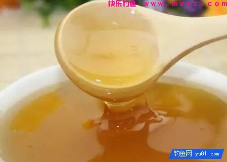 天一冷,常给鲫鱼做这诱饵,一钓还不想收竿(图2) 天一冷,常给鲫鱼做这诱饵,一钓还不想收竿(图2)