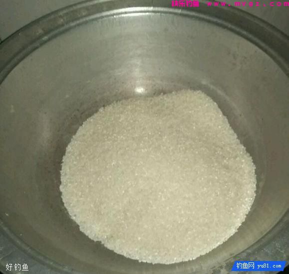 一年四季都适用的速效鲫鱼窝料配方(图3)