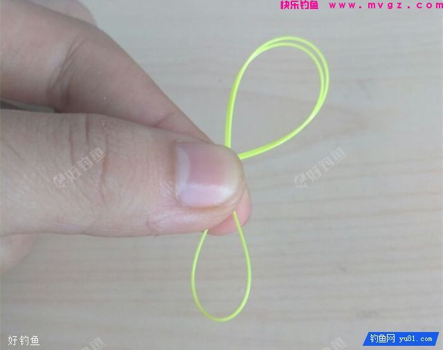 图解快速正确的8字结绑法(图2)