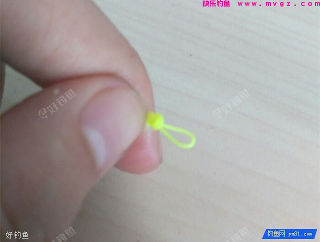 图解快速正确的8字结绑法(图5)