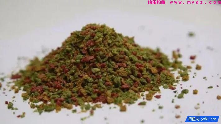 散炮钓黑坑状态、开法、捏饵技巧！(图1)
