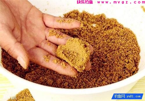 野钓鲫鱼鲤鱼钓饵窝料独家配方(图1)