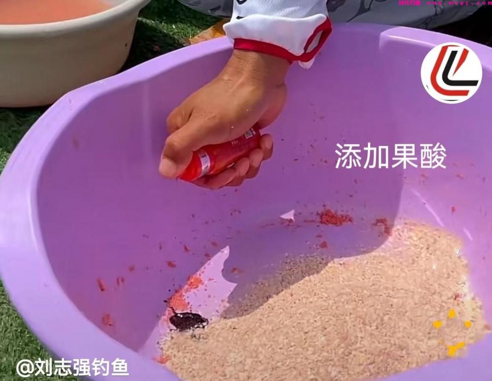 夏季钓鲤鱼，这三种钓位很“藏鱼”，找对位置就算成功了一半(图7)