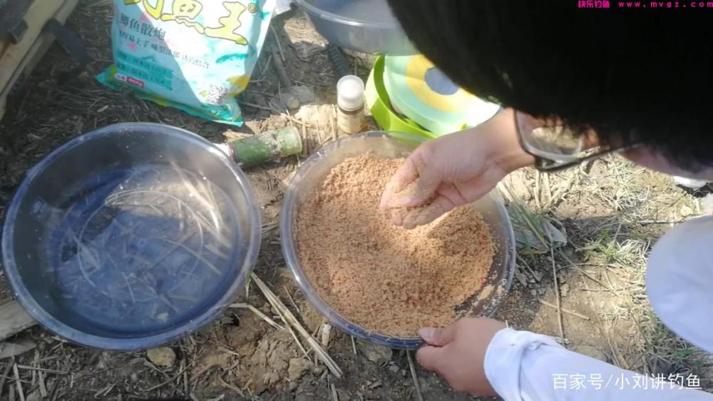 鲤鱼学会这样钓，每次出钓让你必有收获！(图4)