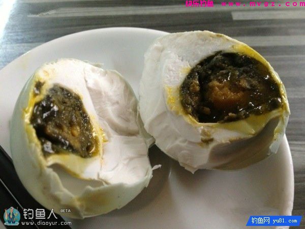 变废为宝 臭鸡蛋巧做鲢鳙一绝饵料(图2)