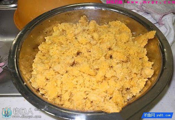 自制钓效显著的鲢鳙饵及钓饵雾化看法(图1)