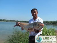 自制钓鲢鳙酸臭饵料的制作详解 [附大鱼图片]