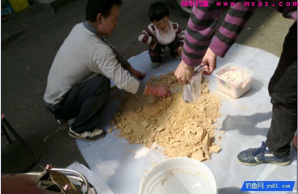 自制商品鲢鳙饵料配方(啤酒发酵)图文介绍(图4)