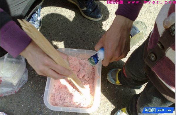 自制商品鲢鳙饵料配方(啤酒发酵)图文介绍(图6)