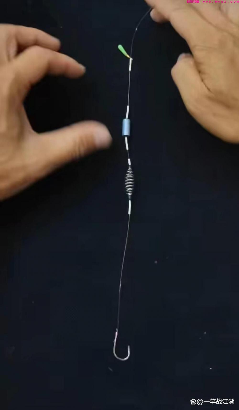 不相信路滑钓鲢鳙？找对了方法很快爆护，那些用长竿的眼红极了(图3)