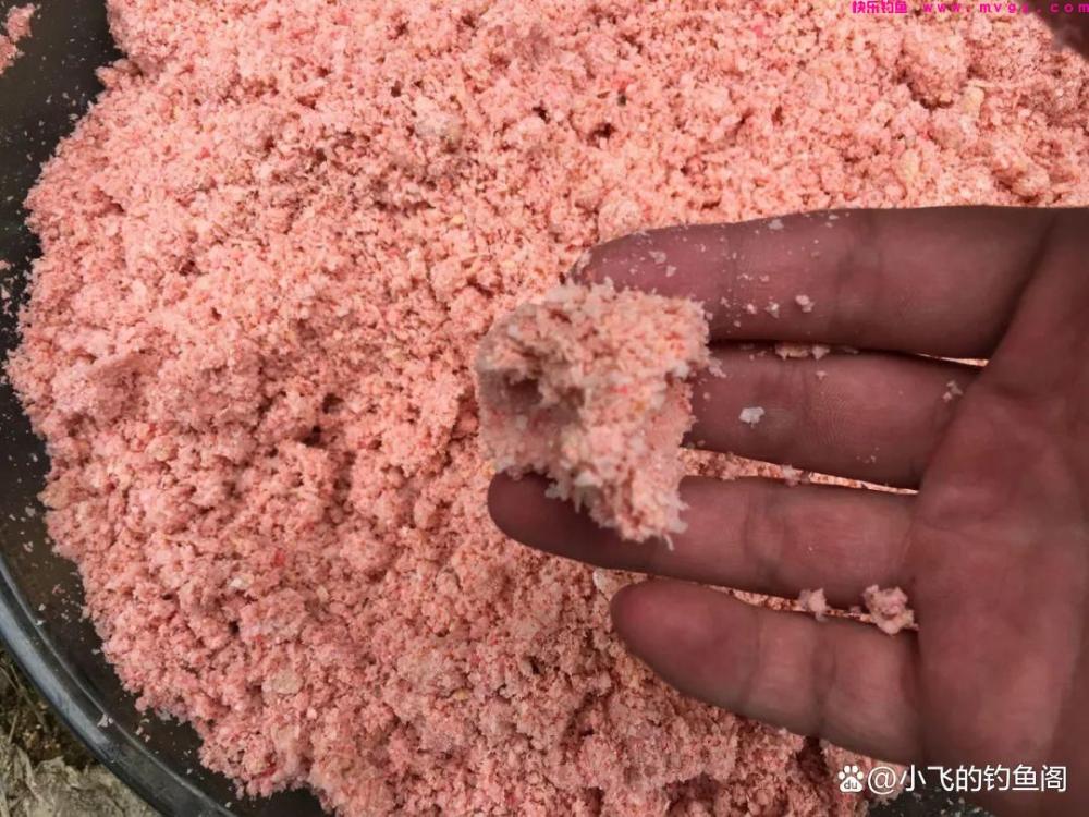 钓鲢鳙忘记带饵料怎么办？别急，教你巧用2种状态饵自制鲢鳙饵(图6)