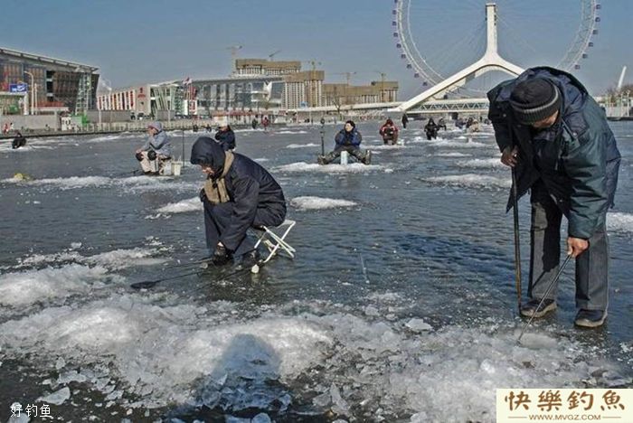 冬季不同天气，应该怎样钓鲫鱼？究竟有何影响？(图2)