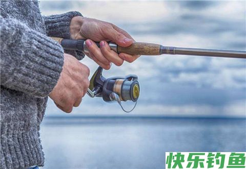 冬天鲫鱼爱吃啥?饵料这样用最靠谱(图3) 冬天鲫鱼爱吃啥?饵料这样用最靠谱(图3)