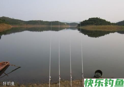 冬天钓鱼,钓鲫鱼要走,钓鲤鱼要守(图1) 冬天钓鱼,钓鲫鱼要走,钓鲤鱼要守(图1)