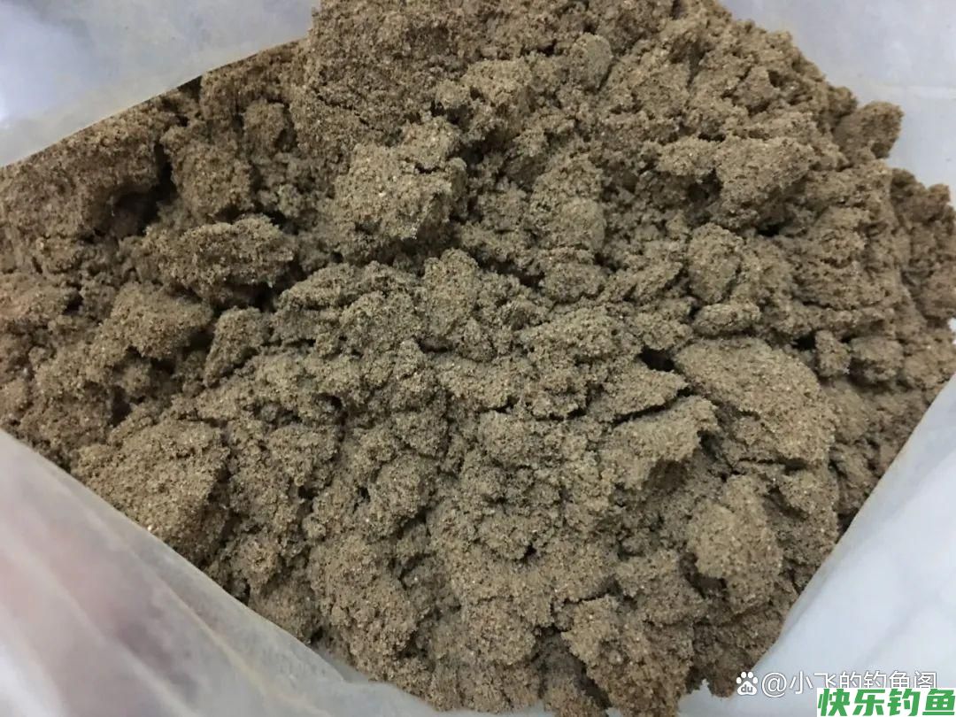 7种便宜又好用的窝料!老钓手友情推荐,野钓使用多年效果杠杠的(图7) 7种便宜又好用的窝料!老钓手友情推荐,野钓使用多年效果杠杠的(图7)