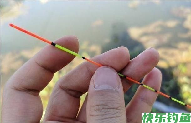 野钓如何选择一支合适的浮漂?明确这三点,加粗目也能调灵敏!(图3) 野钓如何选择一支合适的浮漂?明确这三点,加粗目也能调灵敏!(图3)