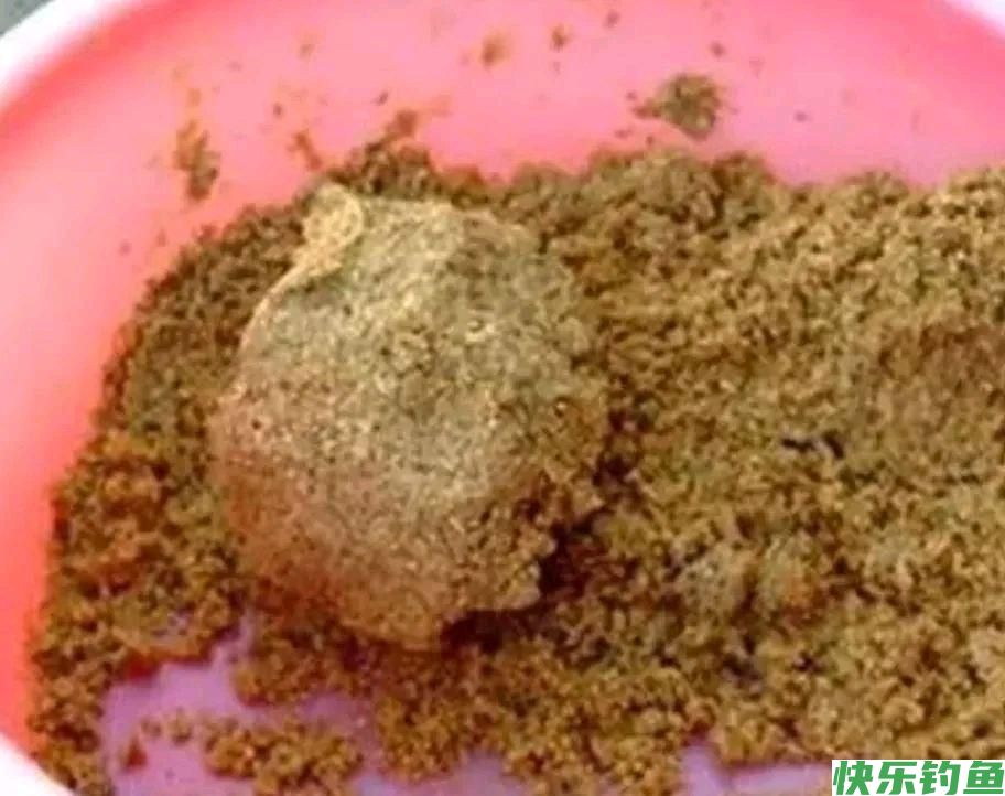 野钓小鱼闹窝,老钓鱼人总结出十个方法。每个都可以轻松应付小鱼(图5) 野钓小鱼闹窝,老钓鱼人总结出十个方法。每个都可以轻松应付小鱼(图5)