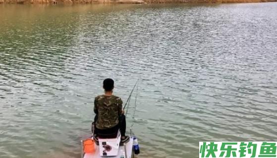 用这方法钓鳊鱼，鱼获基本都不会少，别说我没告诉你(图4)