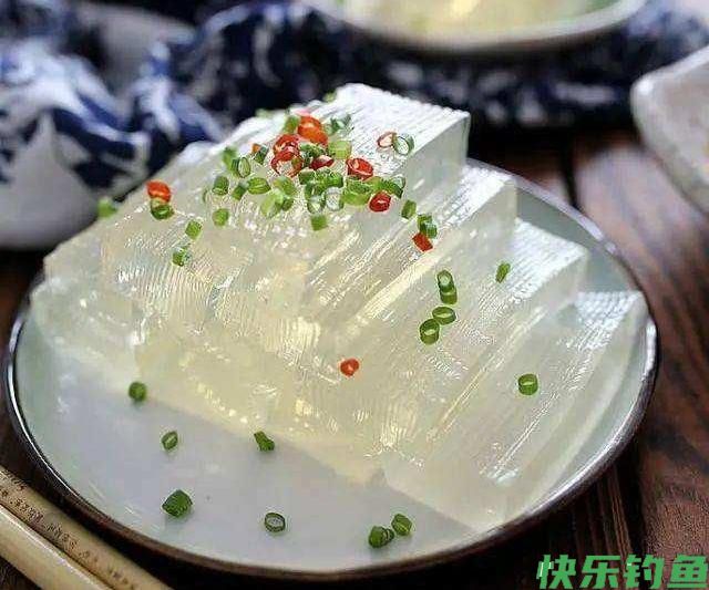 这才叫“品”！野钓百斤大鱼，价值几万说放就放，你做的到？(图12)