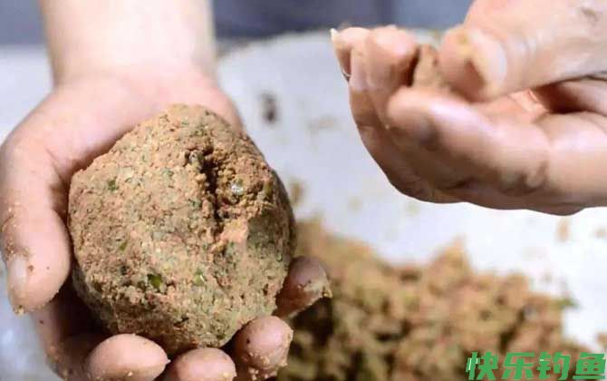 搓饵和拉饵哪个实用？(图5)