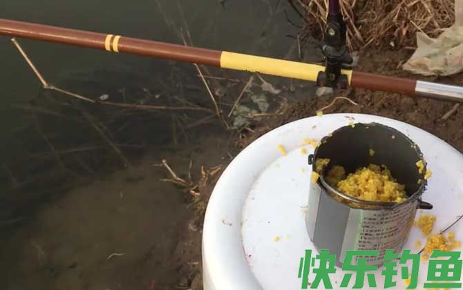 打窝离钓点多远最合适？