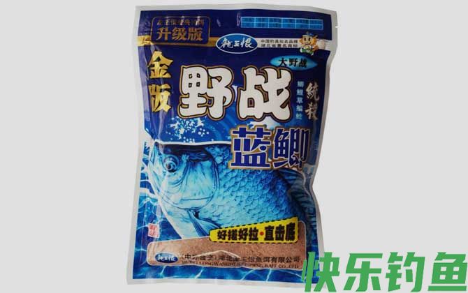 黑坑钓鲫鱼用什么饵料最好？(图1)