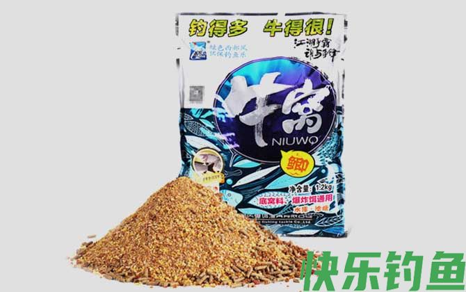 野钓鲫鱼窝料种类及自制配方(图4)