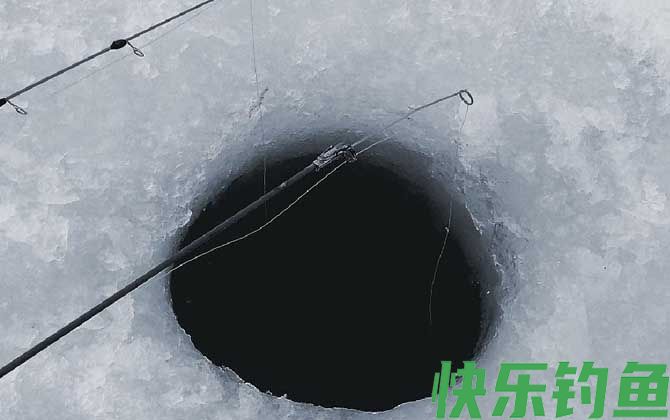 冰钓鲫鱼技巧及注意事项(图1)