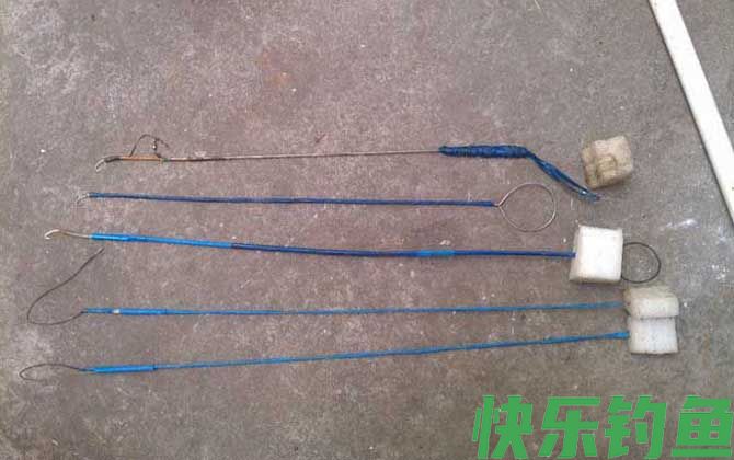 钓黄鳝绝招及注意事项(图3)