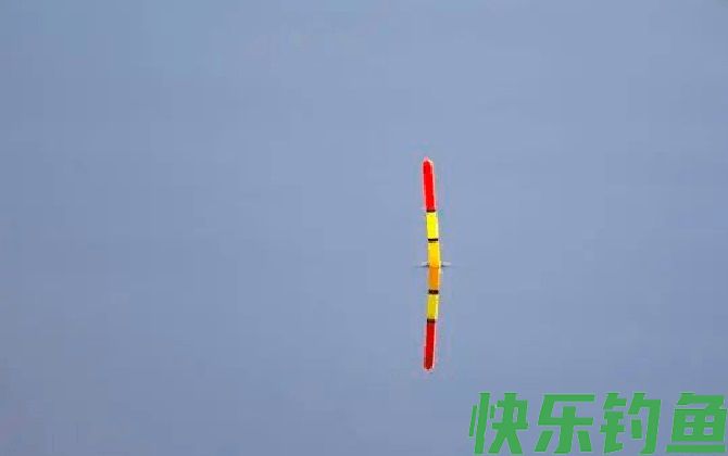 鲤鱼吃钩漂相是什么样子？(图2)