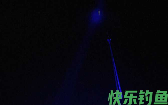 夜钓什么时间段鱼口最好？(图4)