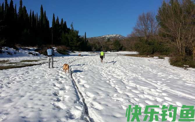 冰钓是什么意思?(图4) 冰钓是什么意思?(图4)