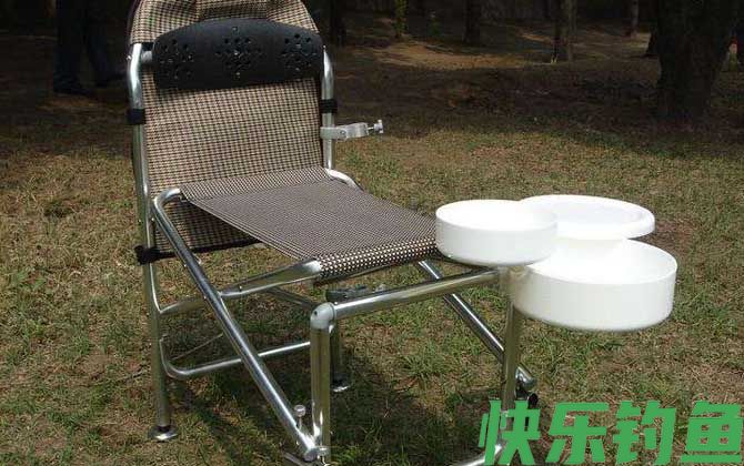 钓鱼椅什么牌子好(图1)
