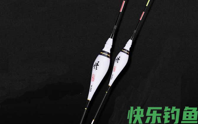冬季钓鲫鱼用七星漂还是立漂(图1)